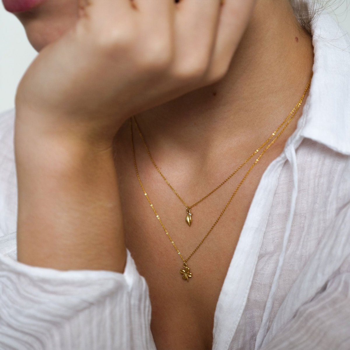 Tiny Four Leaf Clover Pendant 18ct Gold Vermeil - HUTCH London