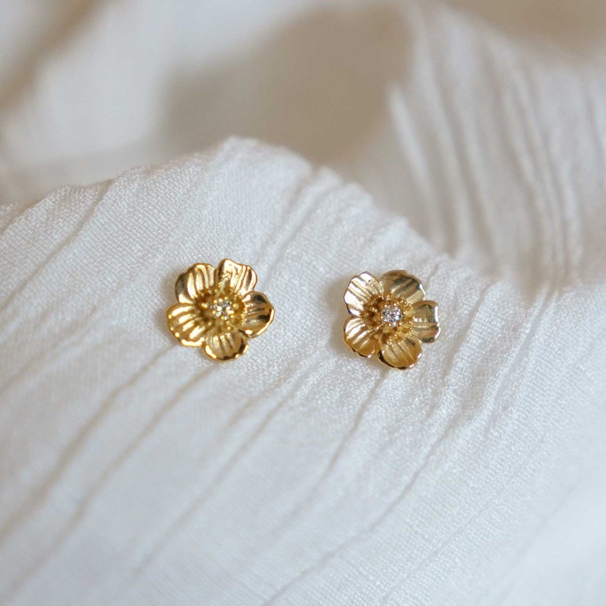 Dog Rose Ear Stud Earrings 18ct Yellow Gold Vermeil - HUTCH London